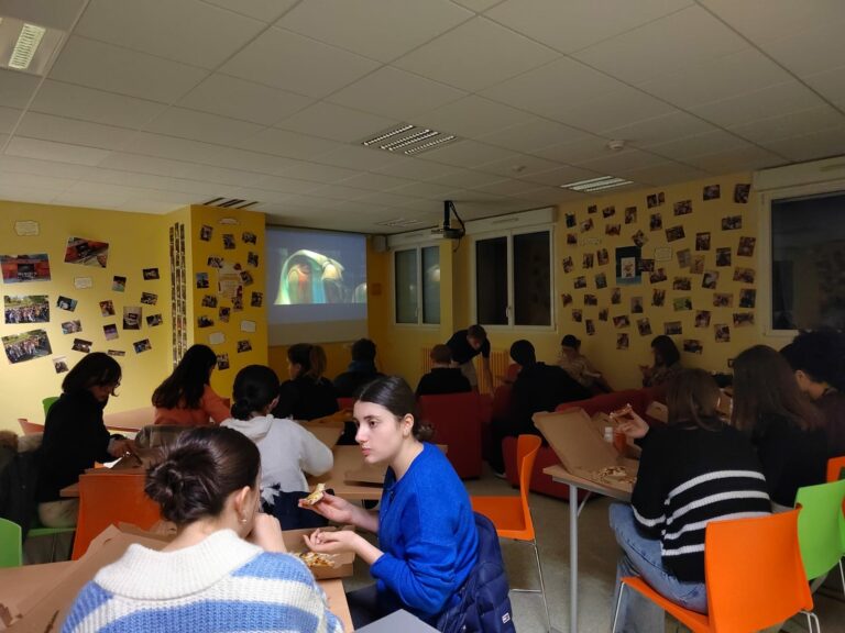 Collège ~ Lycée Notre Dame La Salle Chemillé En Anjou - Angers - Cholet Etablissement lasallien