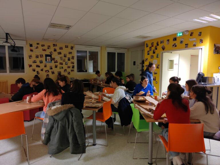 Collège ~ Lycée Notre Dame La Salle Chemillé En Anjou - Angers - Cholet Etablissement lasallien