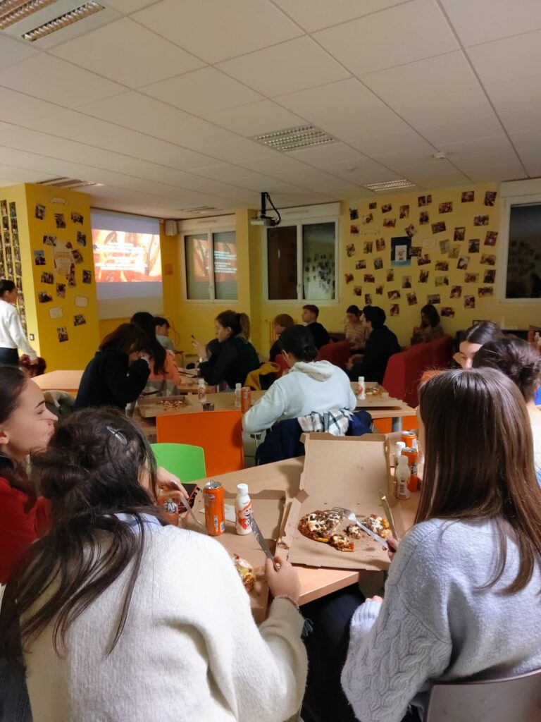 Collège ~ Lycée Notre Dame La Salle Chemillé En Anjou - Angers - Cholet Etablissement lasallien